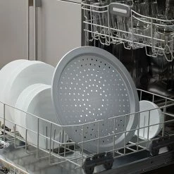 KitchenAid KE973OSNSA Nonstick Aluminized Steel 14-in. Pizza Crisper -KitchenAid Shop unnamed file 1025