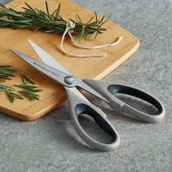 KitchenAid® All-Purpose Shears Red 10 KitchenAid® All-Purpose Shears Red -KitchenAid Shop unnamed file 1053