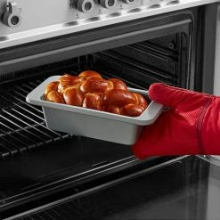 KitchenAid KE957OSNSA Nonstick Aluminized Steel 9" X 5" Loaf Pan -KitchenAid Shop unnamed file 1297