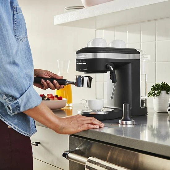 KitchenAid® KES6403BM Semi-Automatic Espresso Machine 4 KitchenAid® KES6403BM Semi-Automatic Espresso Machine - Image 2