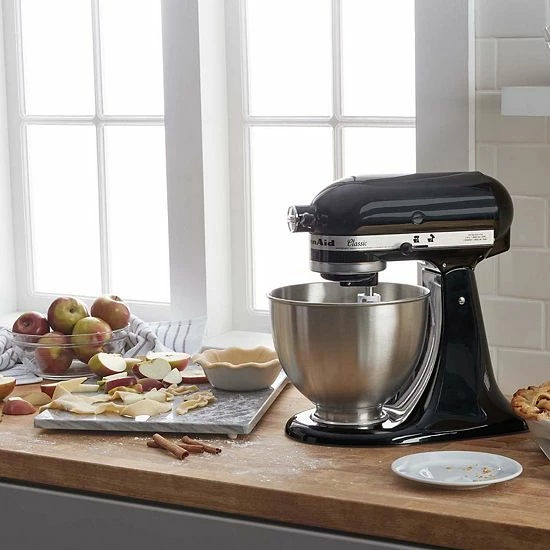 KitchenAid® K45SS Classic Series™ 4.5-qt. Tilt-Head Stand Mixer Onyx Black 8 KitchenAid® K45SS Classic Series™ 4.5-qt. Tilt-Head Stand Mixer Onyx Black - Image 6