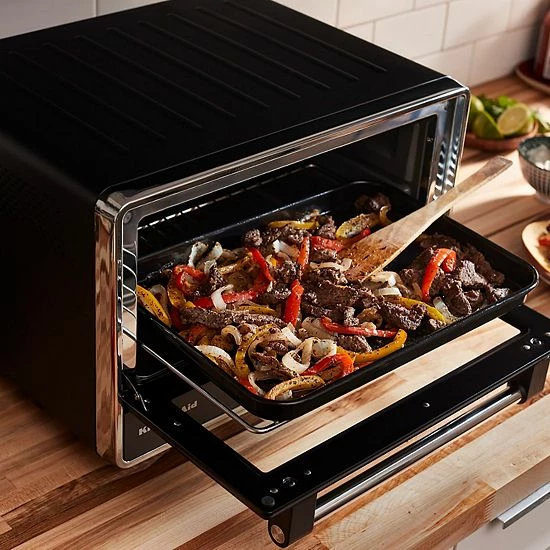 KitchenAid® KCO124BM Digital Countertop Oven With Air Fry 4 KitchenAid® KCO124BM Digital Countertop Oven With Air Fry - Image 2